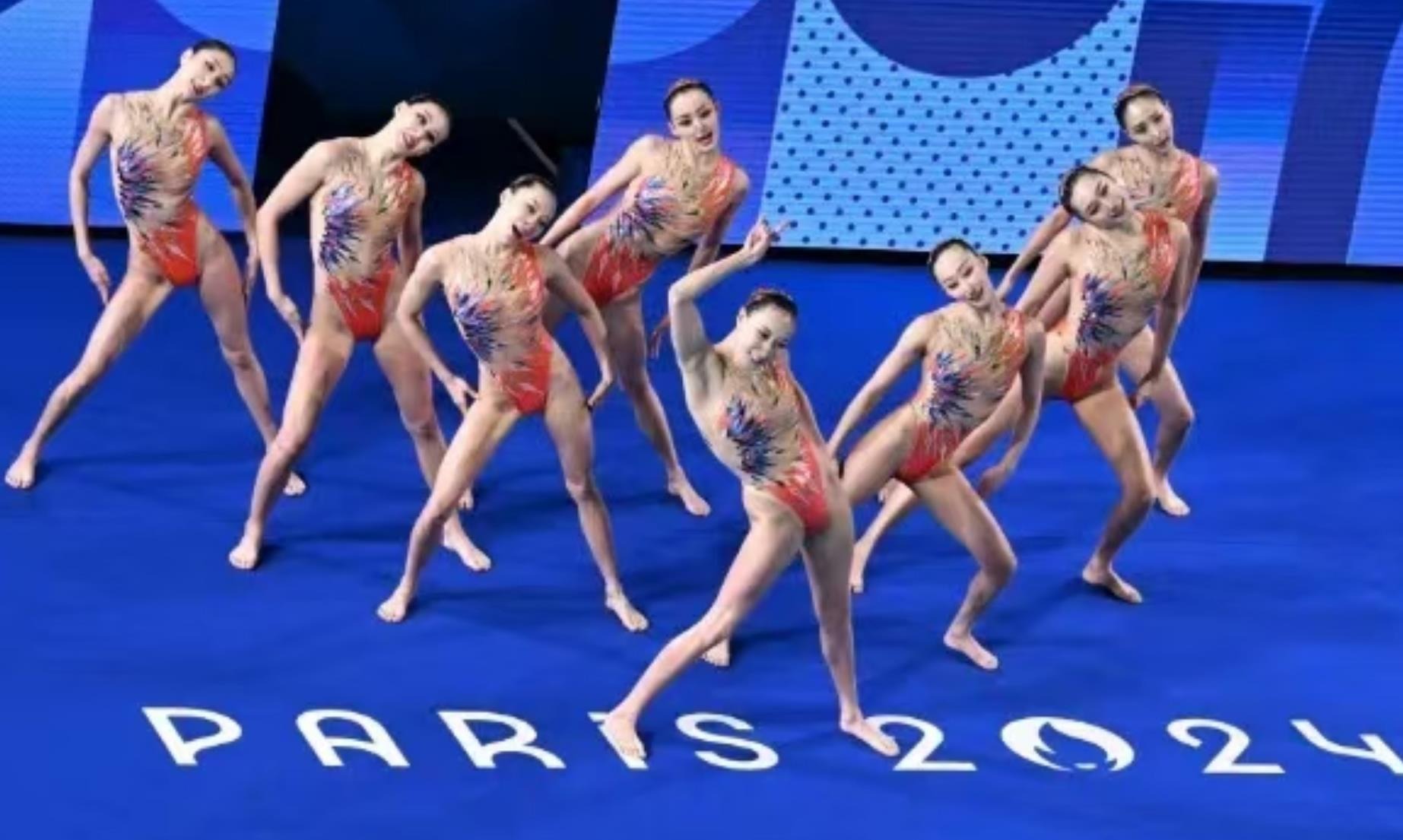 快船后悔没？小凯文波特三不沾后戏耍快船众将，字母哥笑开花了！