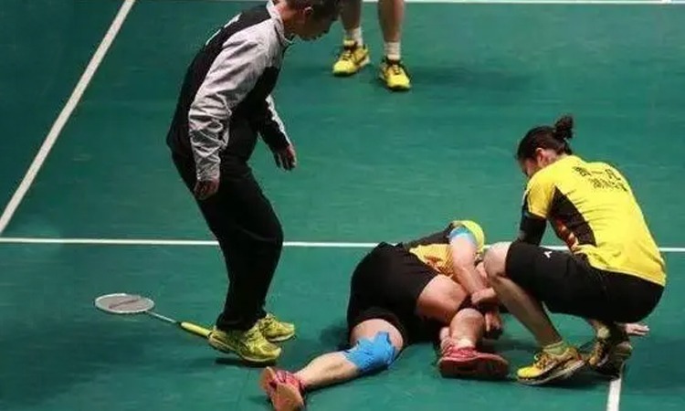 欧冠疯狂夜！3大豪门全逆转，17岁新星封神，后卫90秒双响炸场？