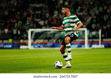 记者：德温特想踢欧冠，他依然优先考虑加盟国米