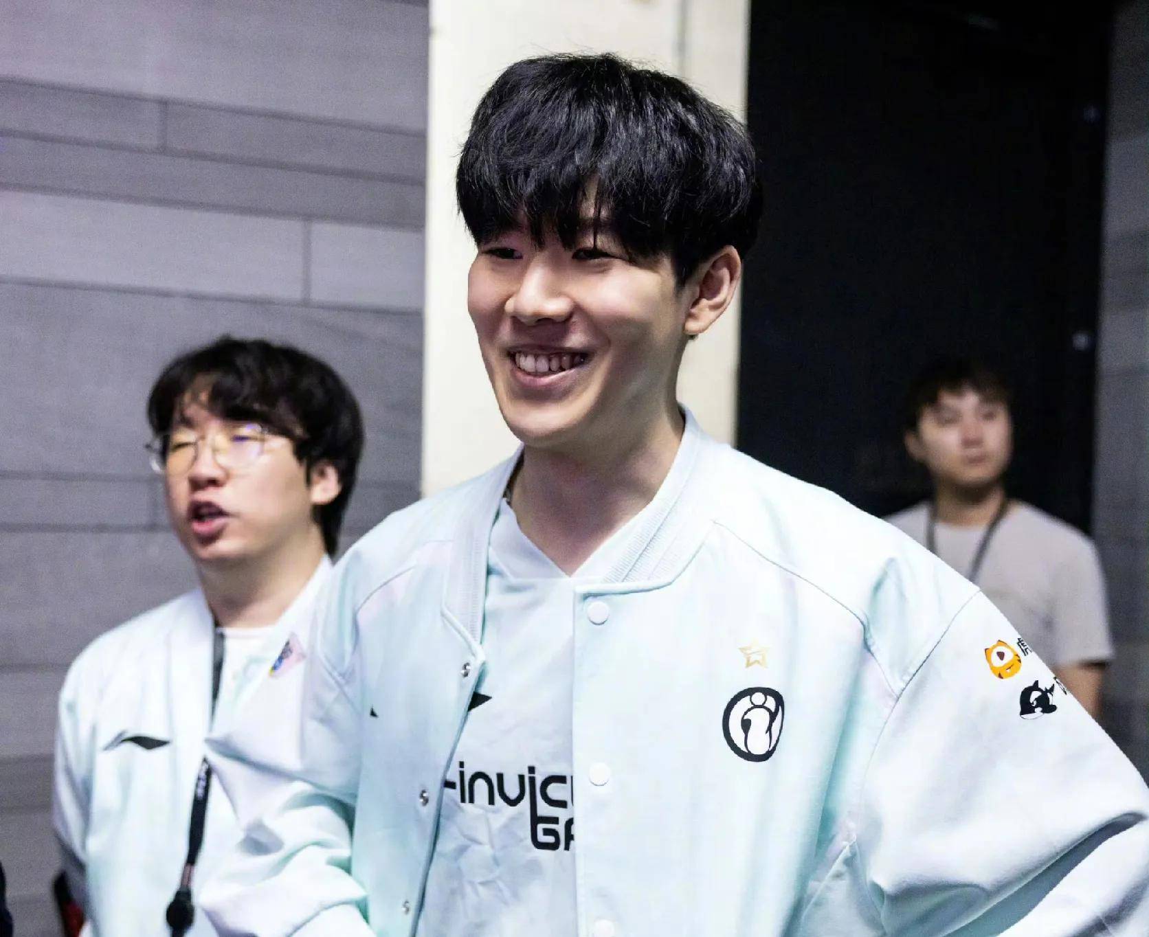 带来令人难 带来令人难