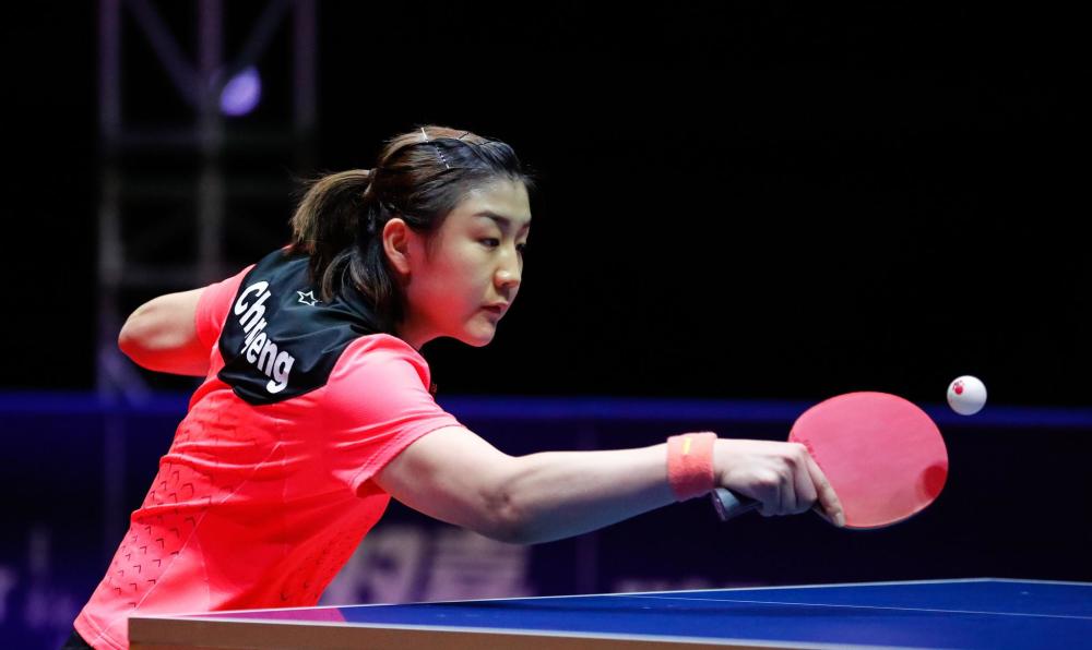 高夫的发球 高夫的发球