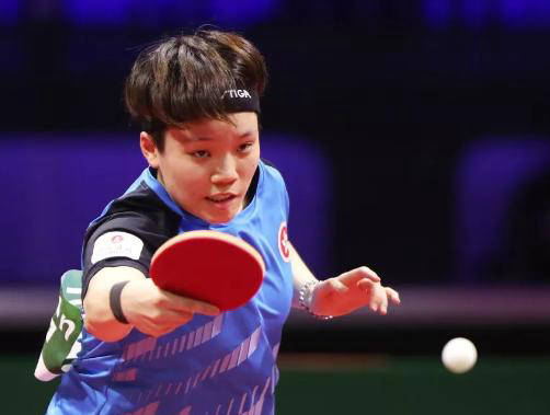 她必须要充 她必须要充